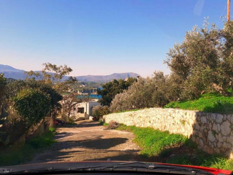 Plaka bei Chania Grundstück mit Meerblick an seltener Stelle – im Dorf Plaka Grundstück kaufen